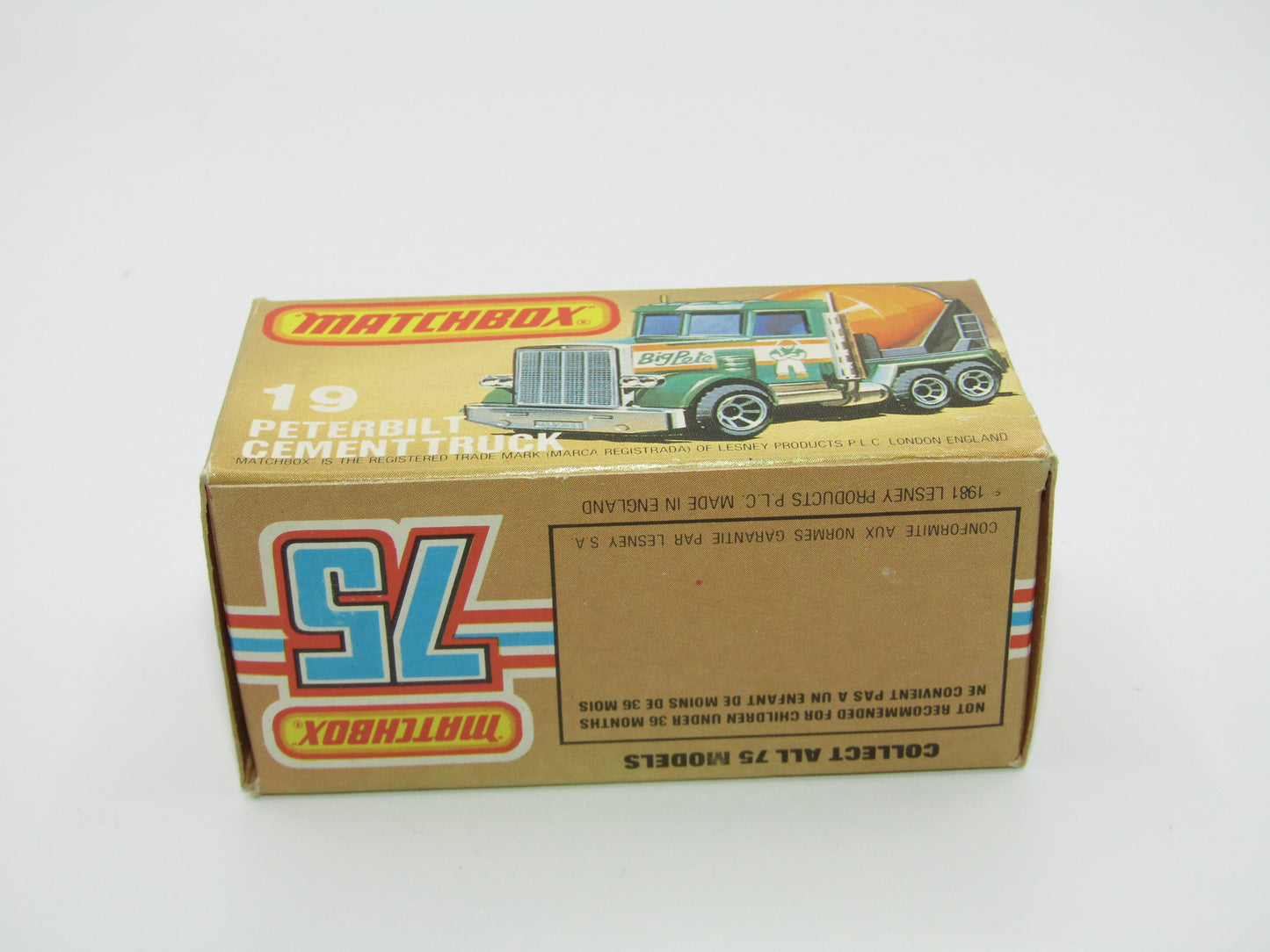 Matchbox Superfast No 19D Peterbilt Cement Truck Metallic MATT Green, ALL WHITE Tampo
