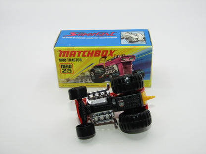 Matchbox Superfast No 25B Mod Tractor Red, 5 CROWN Front Wheels