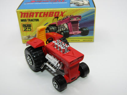 Matchbox Superfast No 25B Mod Tractor Red, 5 SPOKE Front Wheels