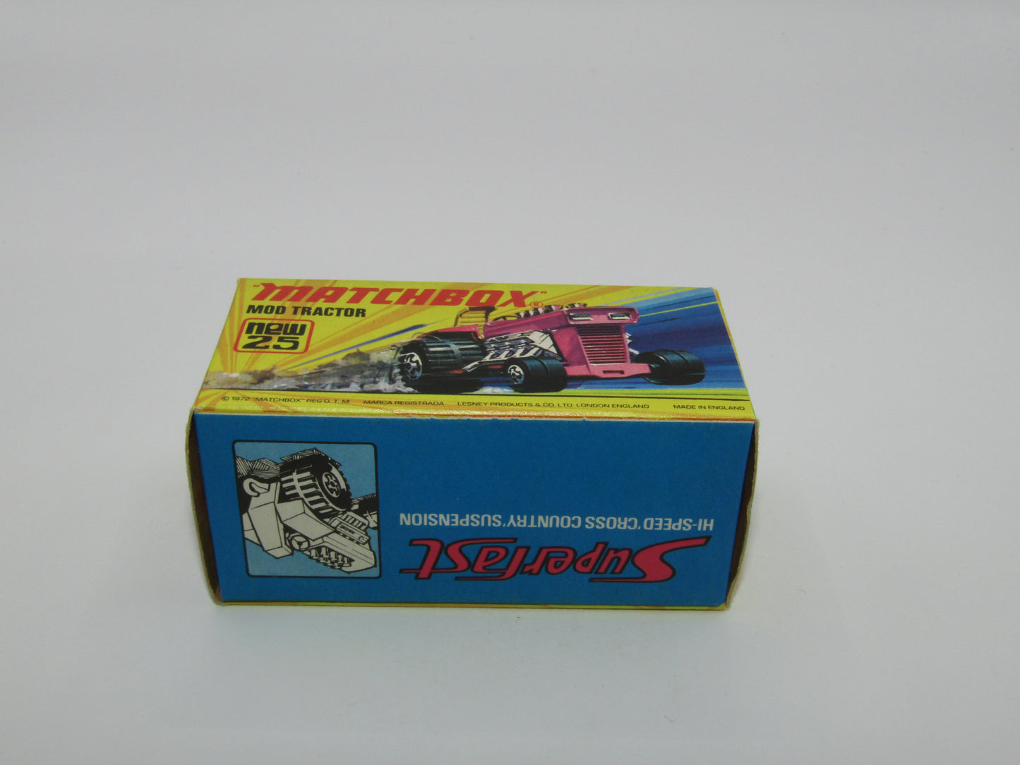 Matchbox Superfast No 25B Mod Tractor Purple RED Seat MC Wheels