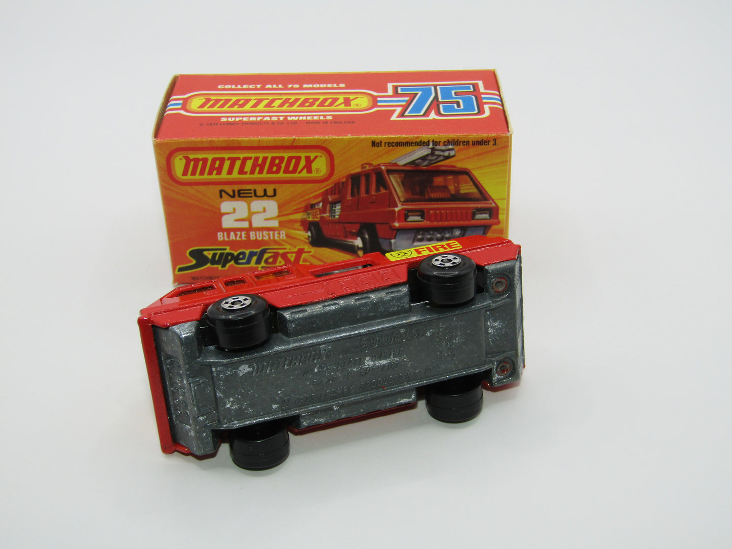 Matchbox Superfast No 22C Blaze Buster WHITE Ladder, Unpainted Base