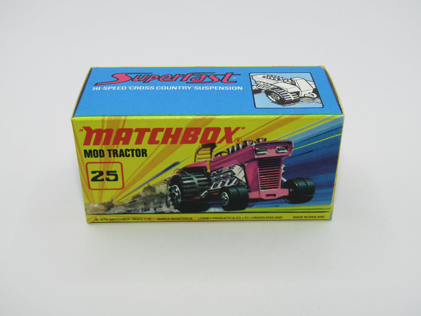Matchbox Superfast No 25B Mod Tractor Met Pink 5 CROWN Front Wheels