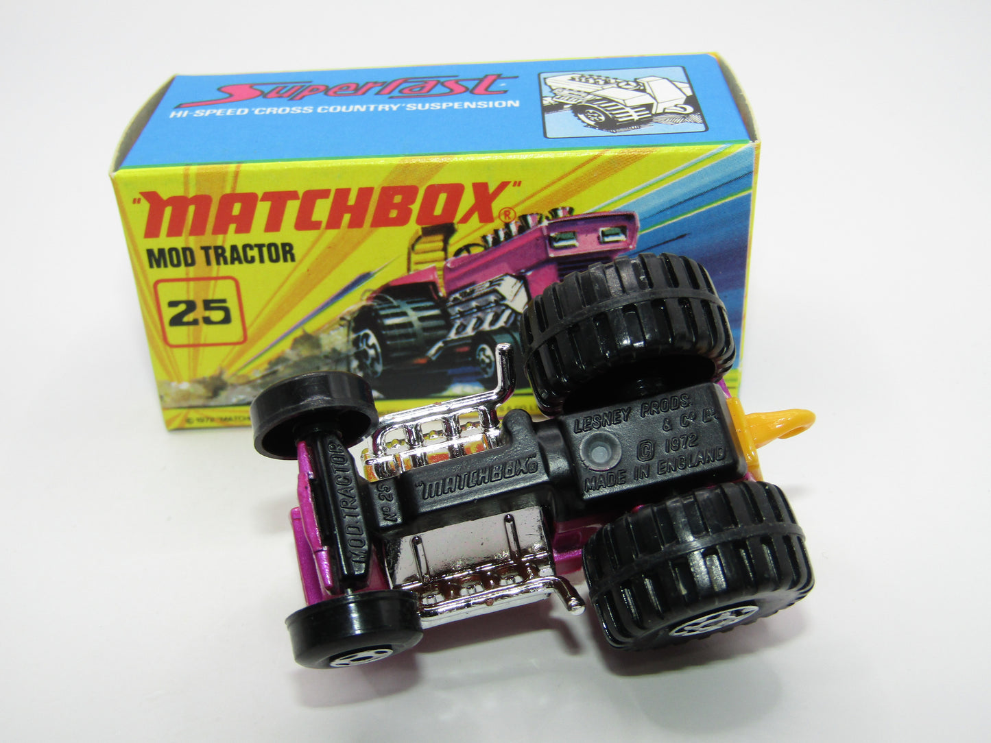 Matchbox Superfast No 25B Mod Tractor Purple 4 SPOKE Front Wheels