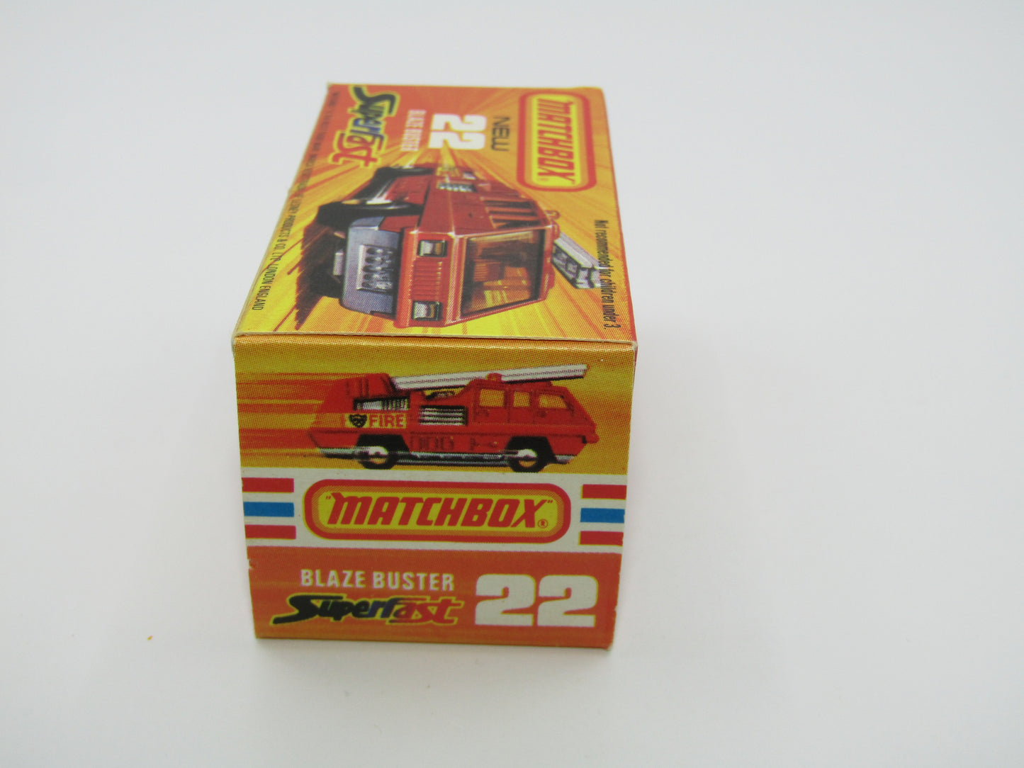 Matchbox Superfast No 22C Blaze Buster, Yellow Ladder, CREAM Interior, GLOSSY GREY Base