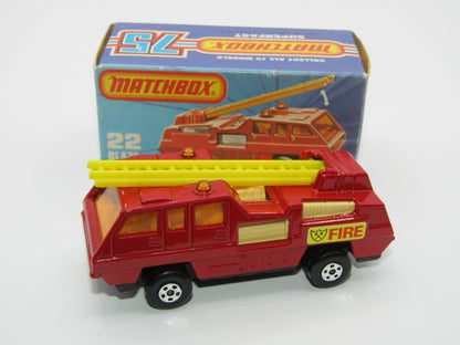 Matchbox Superfast No 22C Blaze Buster, Yellow Ladder, BEIGE Interior, GLOSS BLACK Base