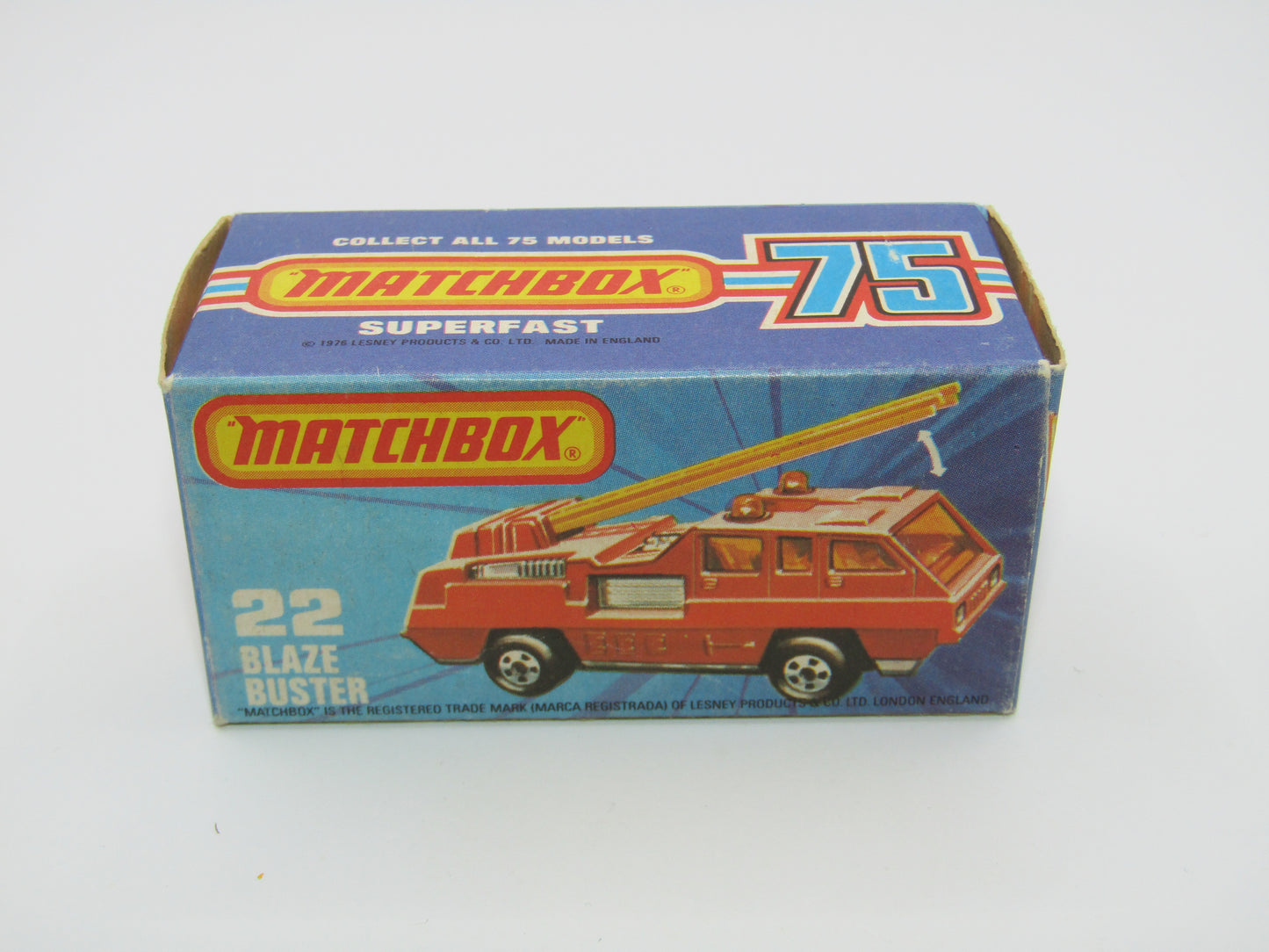 Matchbox Superfast No 22C Blaze Buster, Yellow Ladder, BEIGE Interior, GLOSS BLACK Base