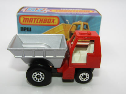 Matchbox Superfast No 26C Site Dumper Dark Orange-Red Cab CHARCOAL Base