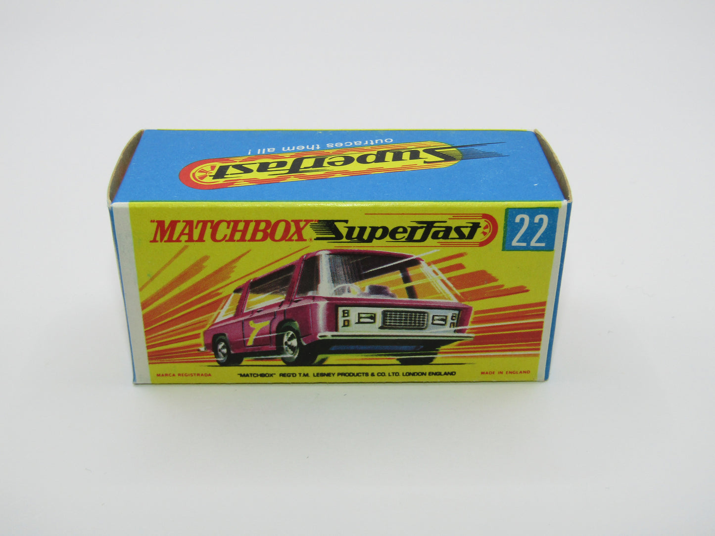 Matchbox Superfast No 22B Freeman Intercity Commuter MAGENTA Red, Unpainted Base