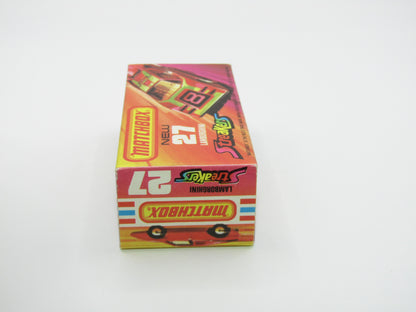 Matchbox Superfast No 27B Lamborghini Countach RED "3" RED Windows