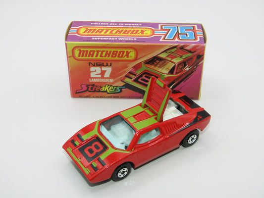 Matchbox Superfast No 27B Lamborghini Countach DARK RED WHITE Interior