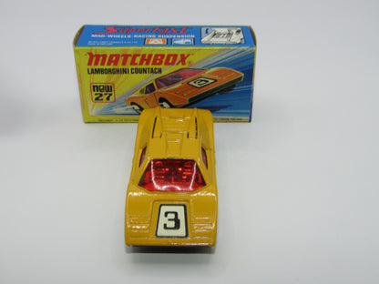 Matchbox Superfast No 27B Lamborghini Countach Dark Yellow Black base