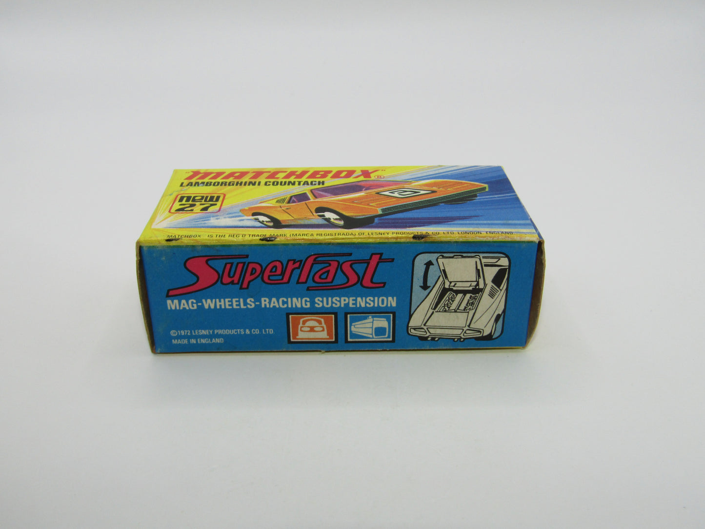 Matchbox Superfast No 27B Lamborghini Countach Dark Yellow Black base