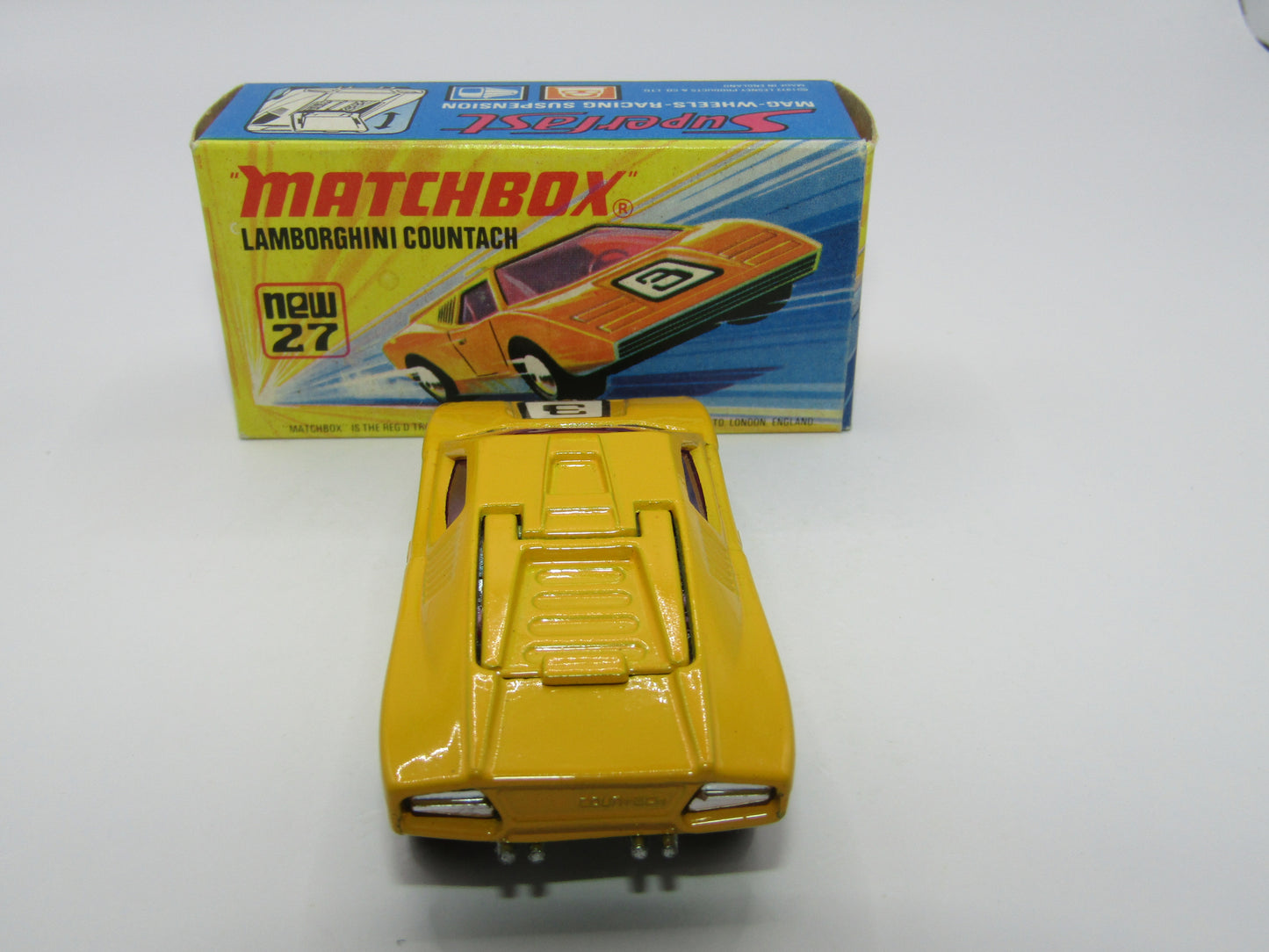 Matchbox Superfast No 27B Lamborghini Countach PURPLE Windows UNPAINTED Base