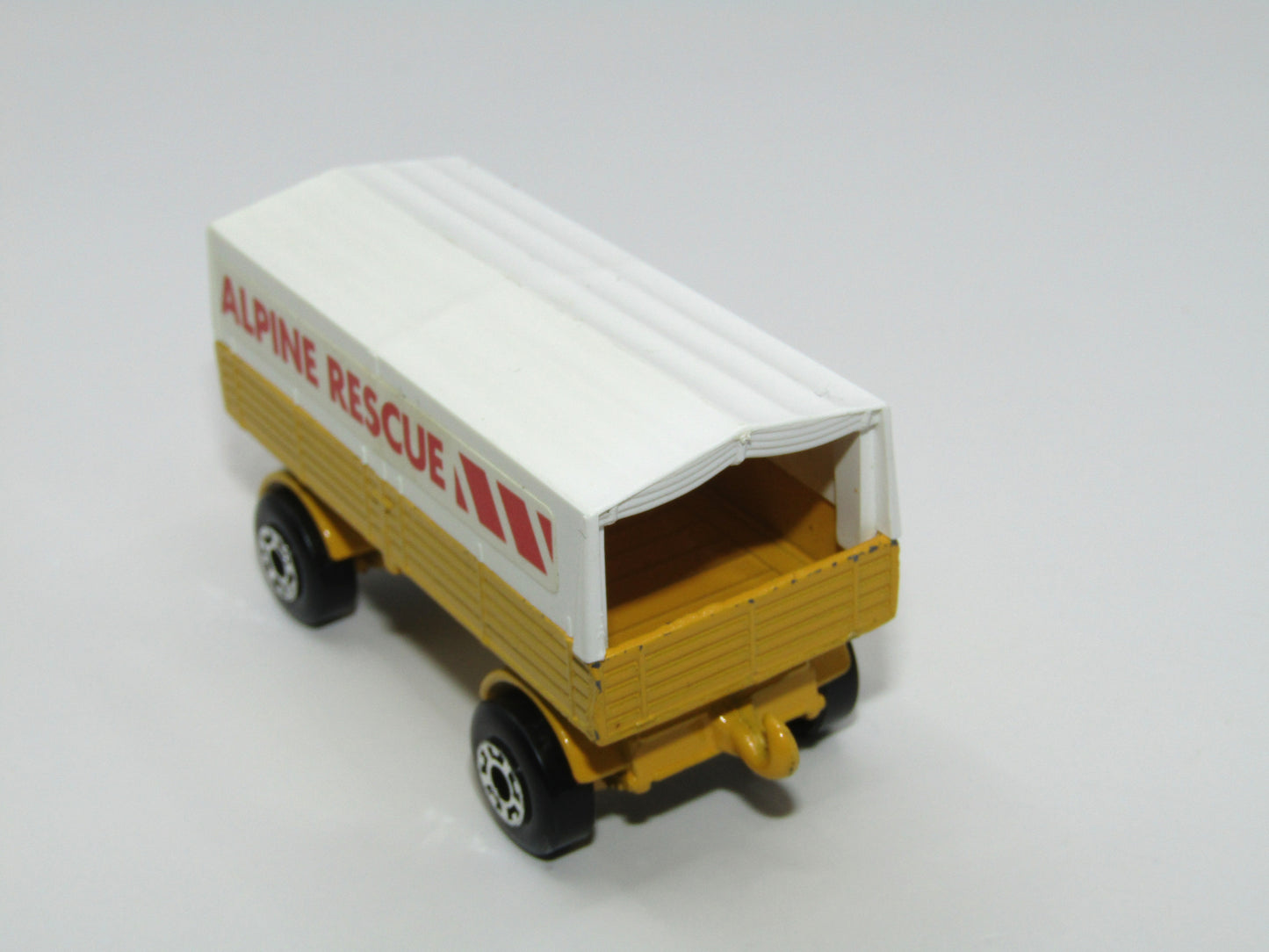 Matchbox Superfast 2A Trailer Alpine Rescue Lesney England Base