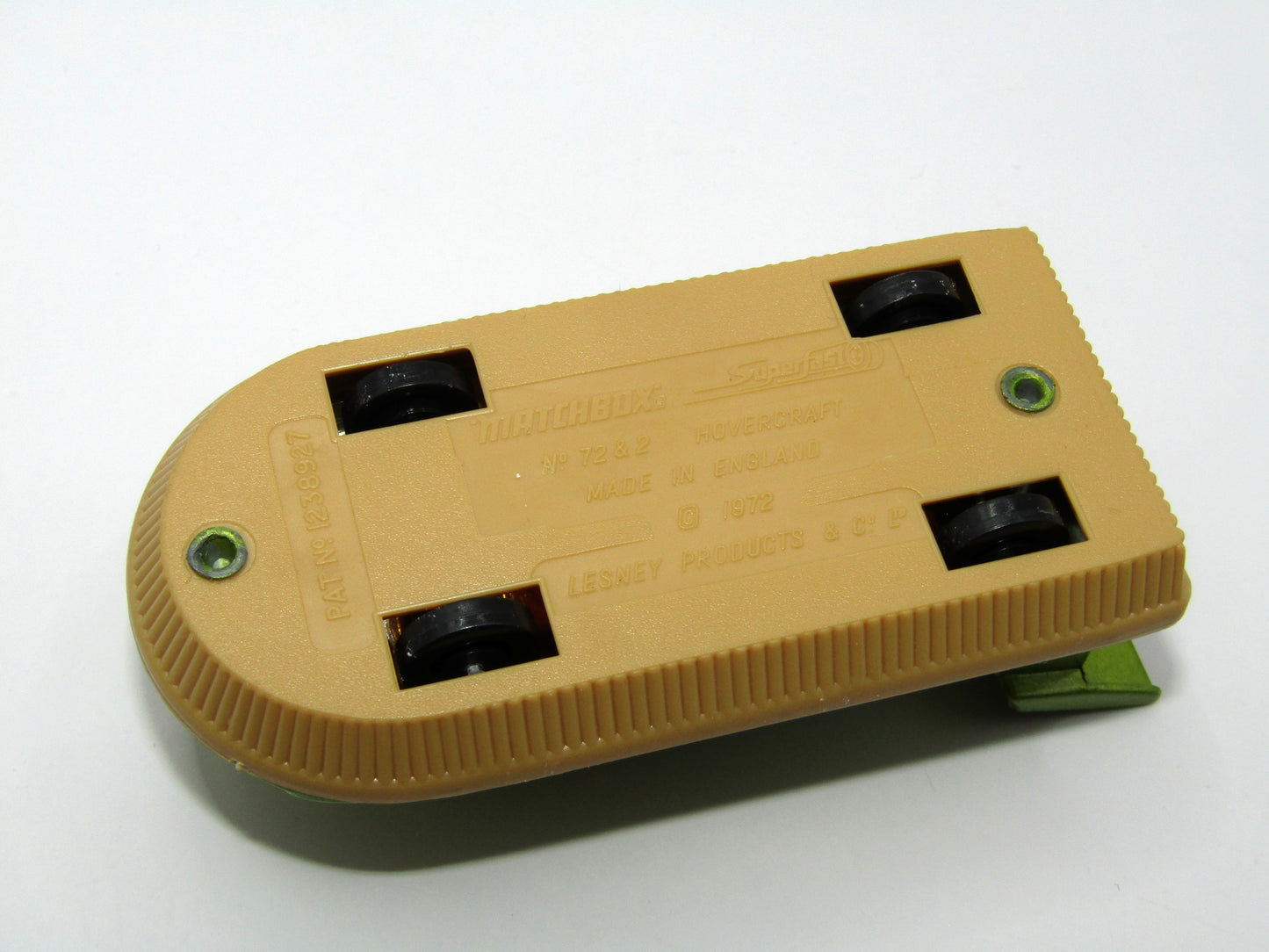 Matchbox Superfast 2C Rescue Hovercraft in Lime Green Beige base