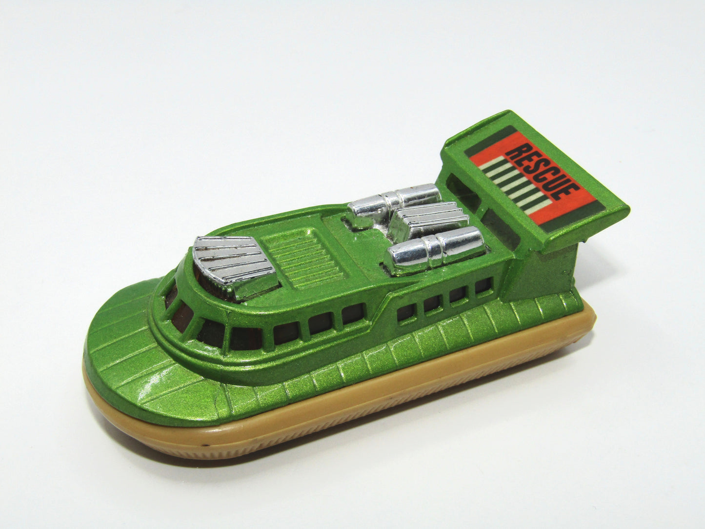 Matchbox Superfast 2C Rescue Hovercraft Dark Green Beige Base