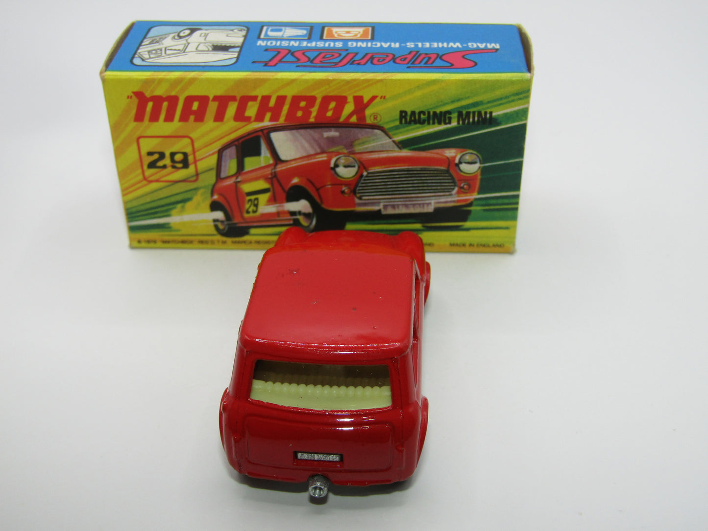 Matchbox Superfast No 29B Racing Mini Centre Cut Wheels NO LABELS
