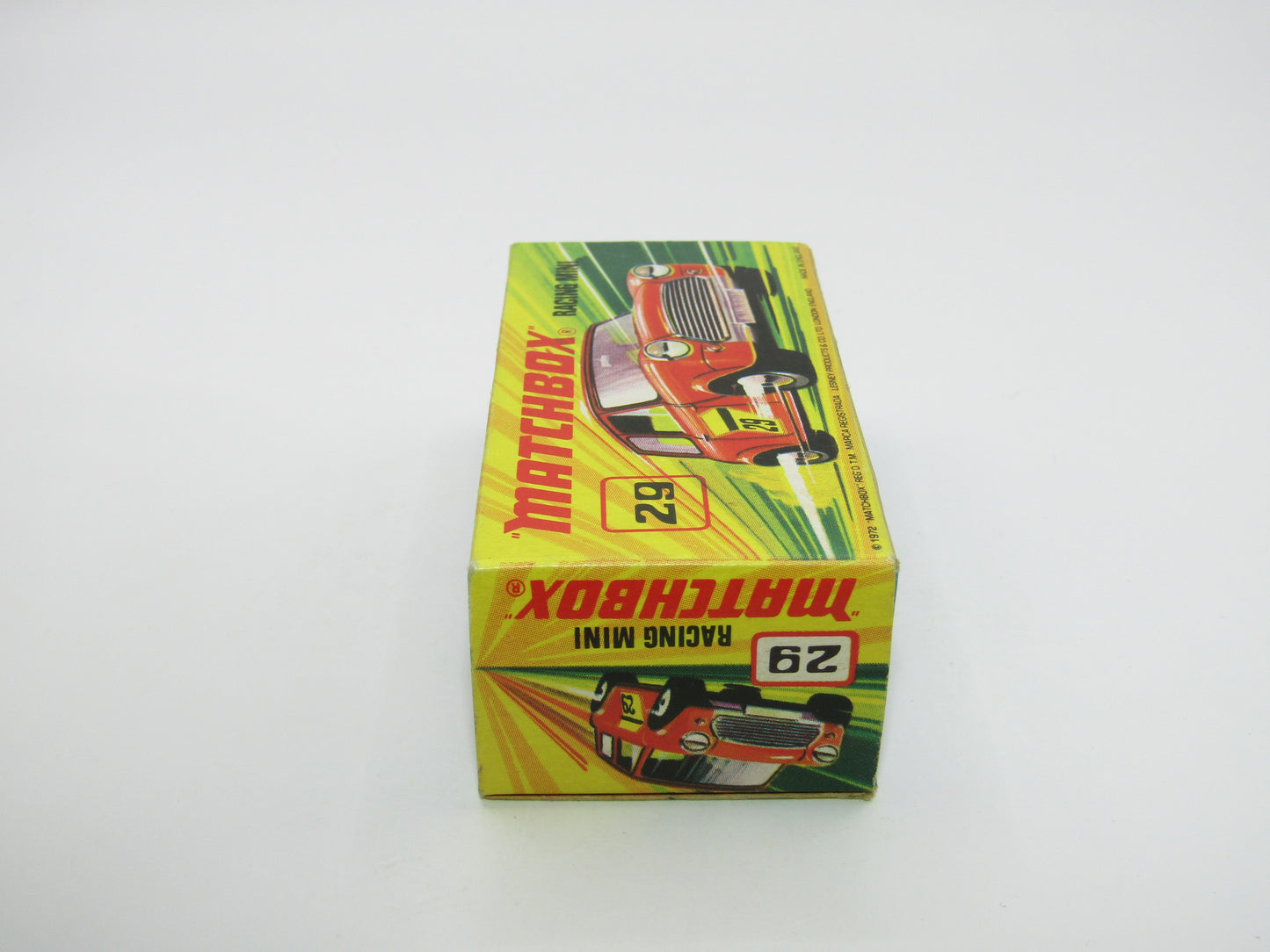 Matchbox Superfast No 29B Racing Mini Centre Cut Wheels NO LABELS