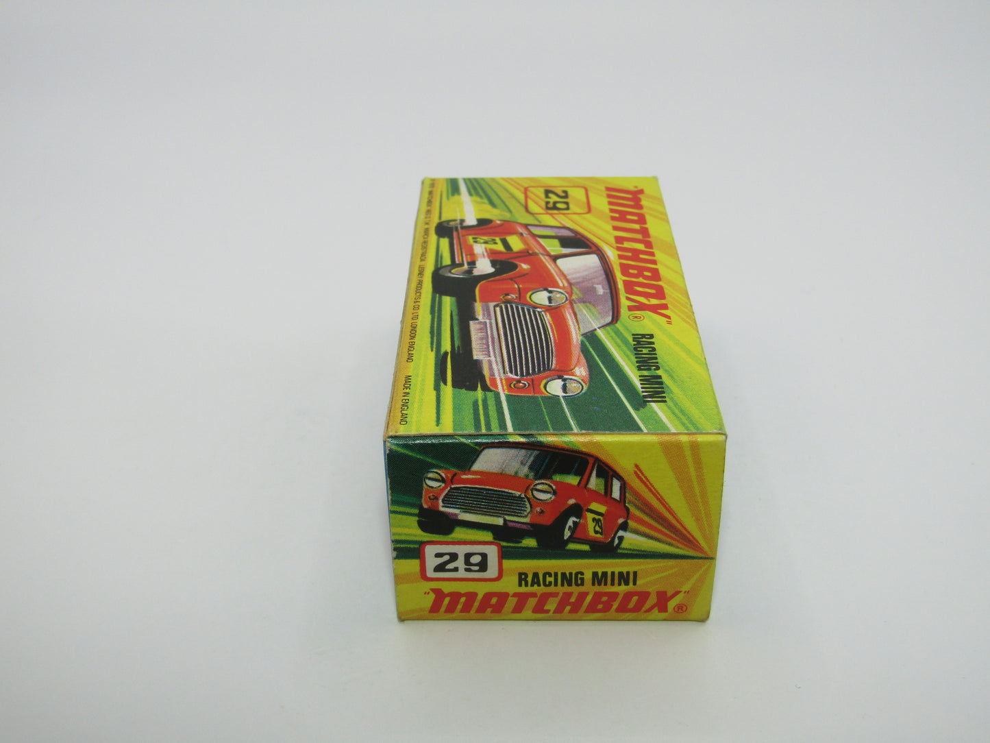 Matchbox Superfast No 29B Racing Mini Centre Cut Wheels NO LABELS