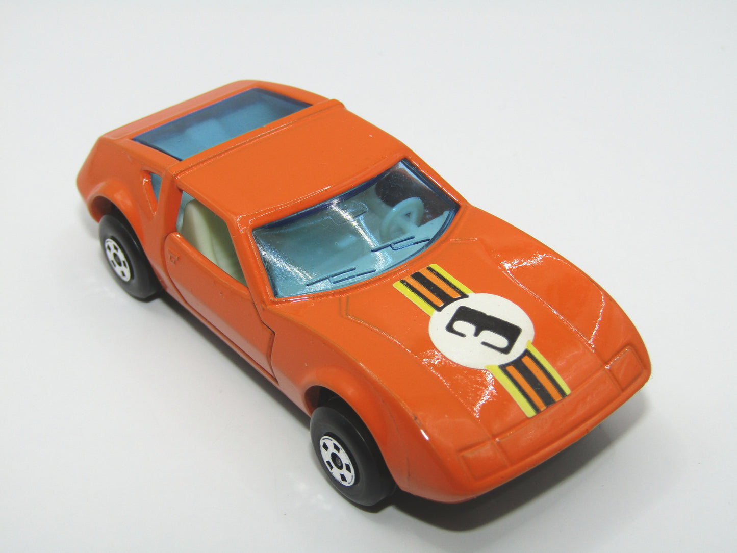 Matchbox Superfast 3B Monteverdi Hai Black Base