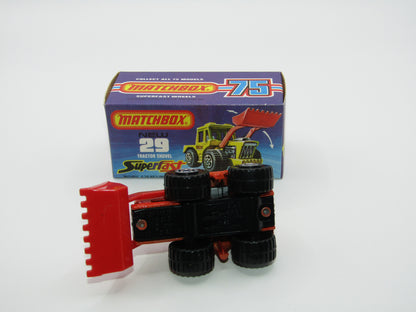 Matchbox Superfast No 29c Tractor Shovel Orange-Red RED Shovel Silver Interior