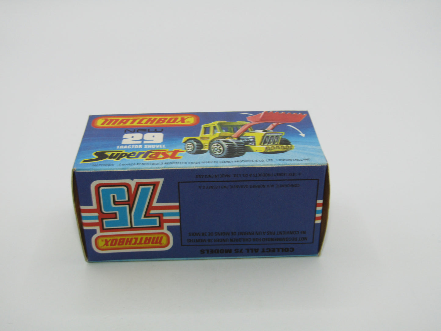 Matchbox Superfast No 29C Tractor Shovel MAROON Shovel PALE YELLOW Base