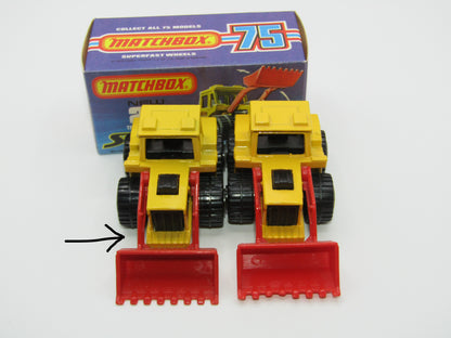 Matchbox Superfast No 29C Tractor Shovel Dark Red Shovel Yellow Hubs