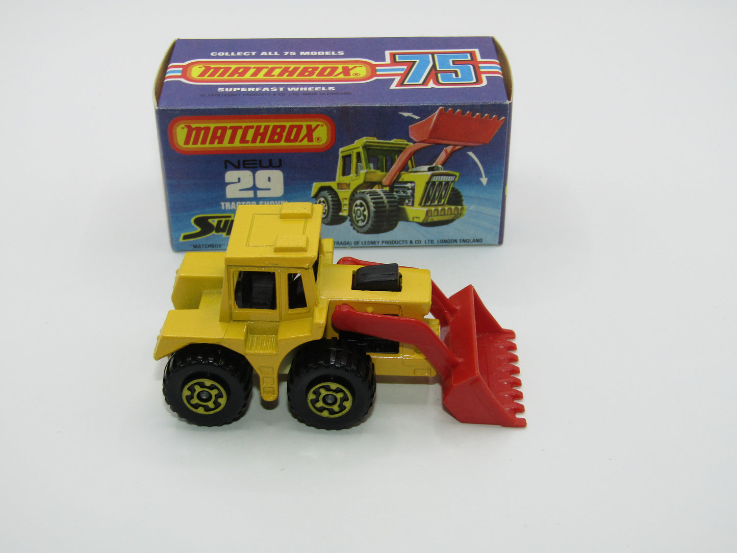 Matchbox Superfast No 29C Tractor Shovel Dark Red Shovel Yellow Hubs