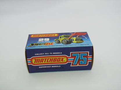 Matchbox Superfast No 29C Tractor Shovel YELLOW PALE YELLOW Base