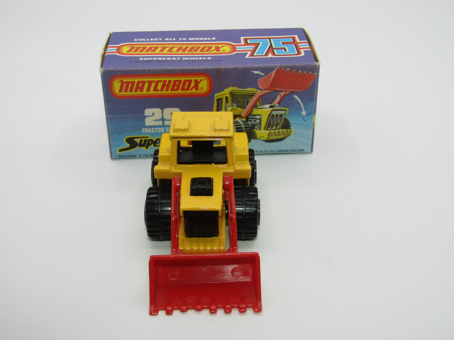 Matchbox Superfast No 29C Tractor Shovel YELLOW Hubs Yellow Base