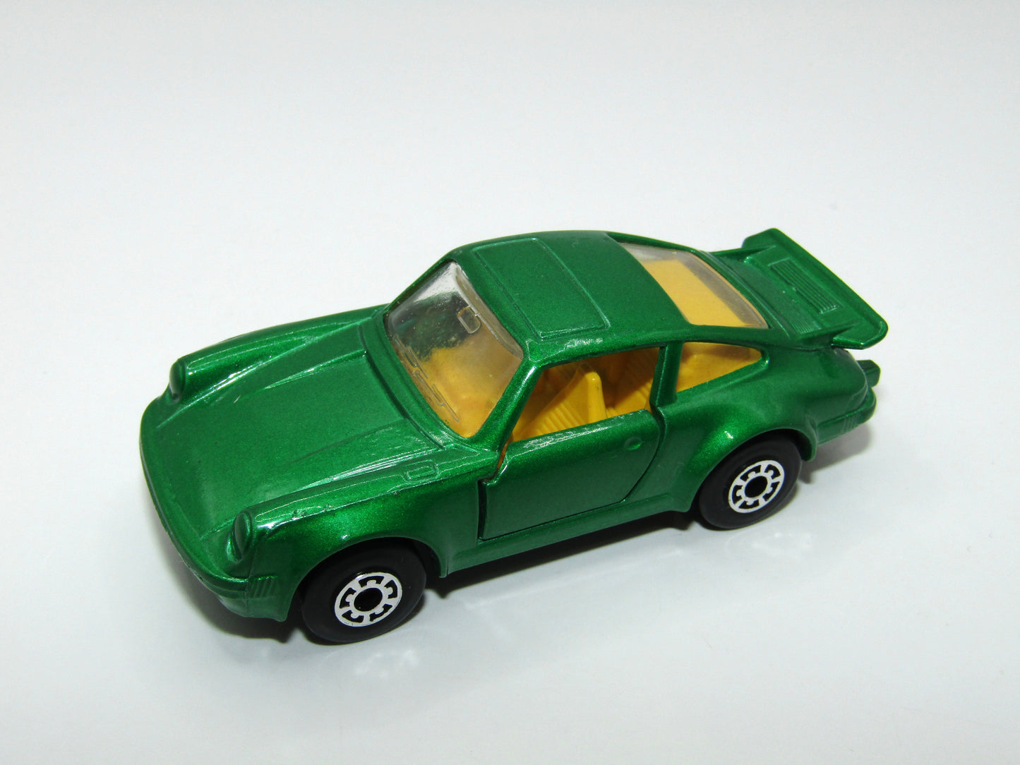 Matchbox Superfast 3C Porsche Turbo Green Blue-Grey Base