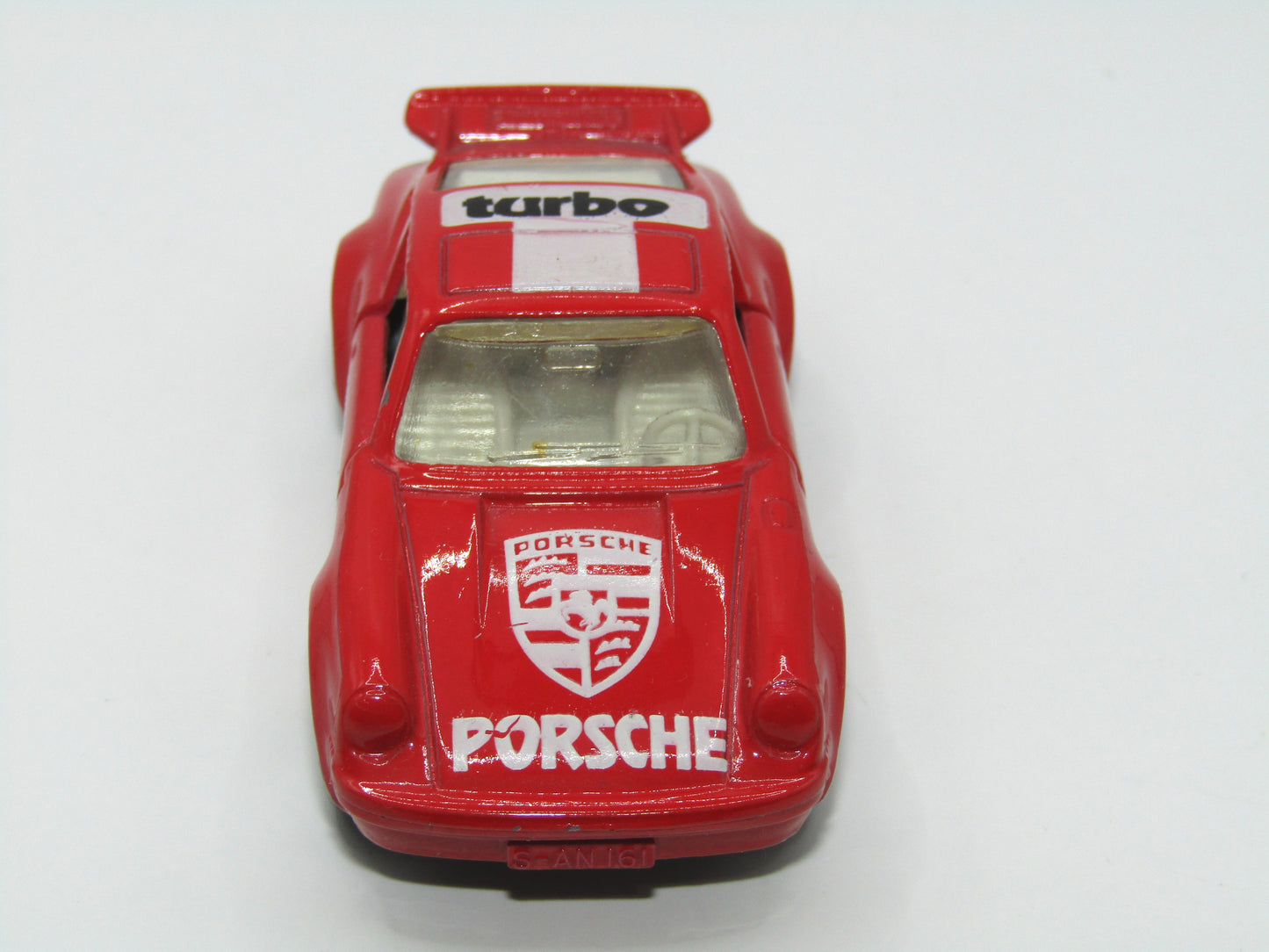 Matchbox Superfast 3C Porsche Turbo Red, White Interior, Blue-Black Base