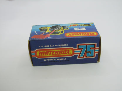 Matchbox Superfast No 29C Tractor Shovel Black Shovel PALE YELLOW Base