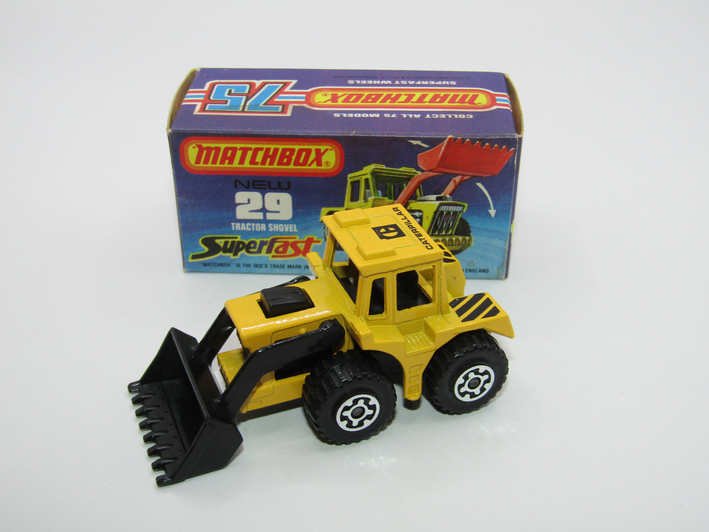 Matchbox Superfast No 29C Tractor Shovel Caterpillar Tampo Black Shovel
