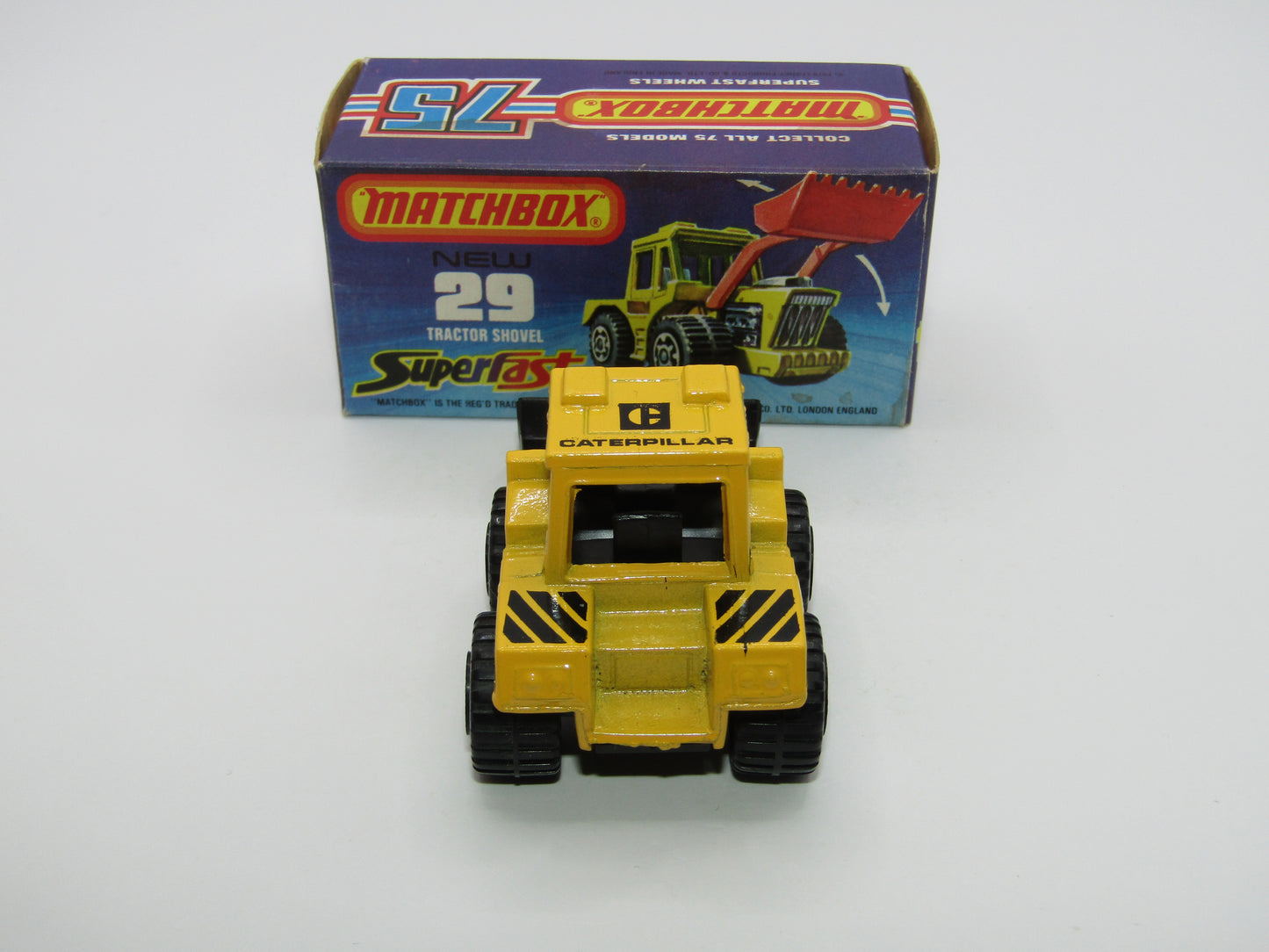 Matchbox Superfast No 29C Tractor Shovel Caterpillar Tampo Black Shovel