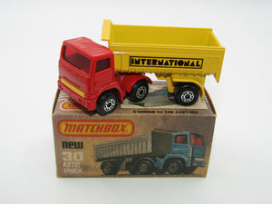Matchbox Superfast No 30D Articulated Truck RED YELLOW GRILLE International