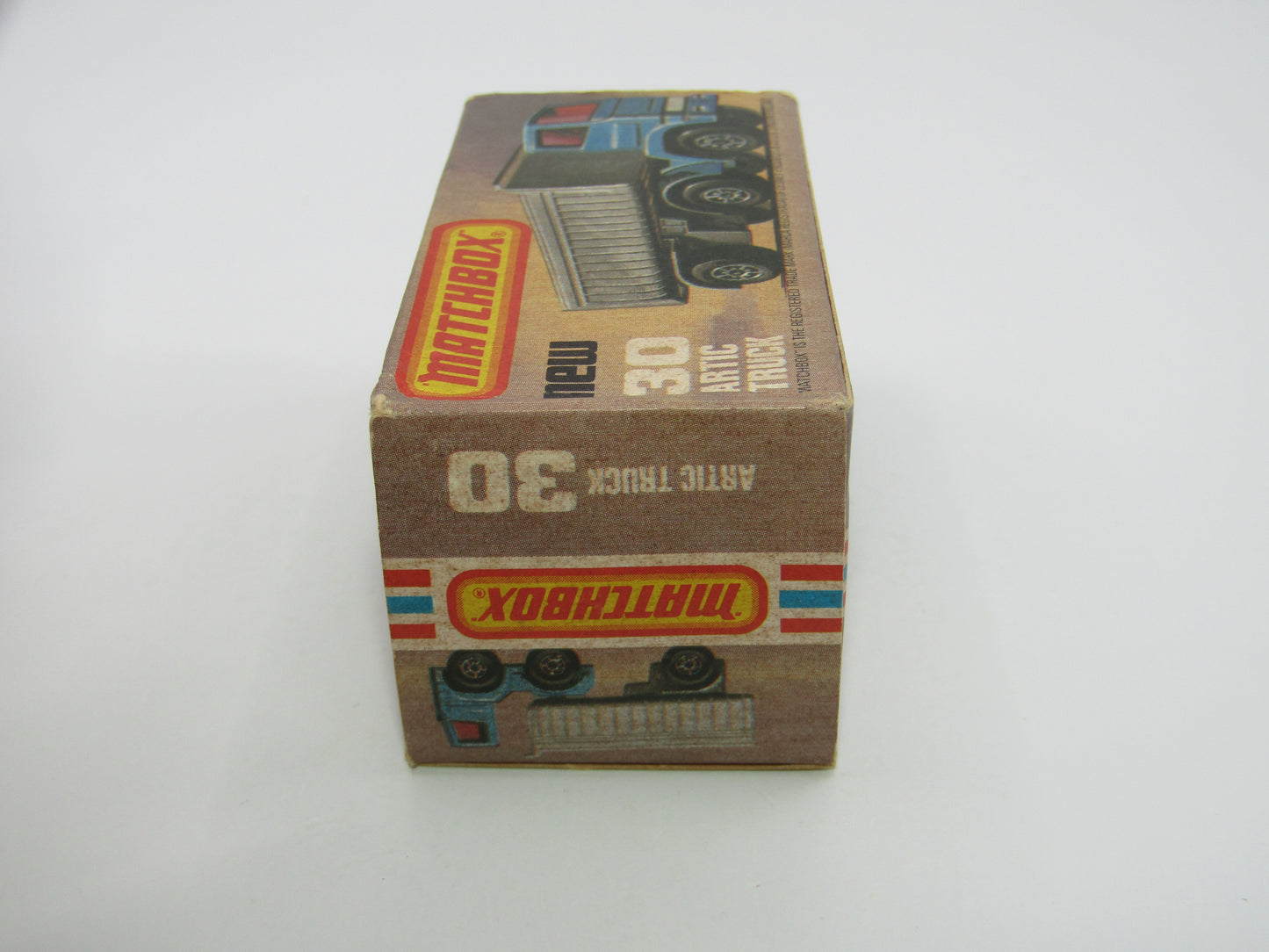 Matchbox Superfast No 30D Articulated Truck RED YELLOW GRILLE International