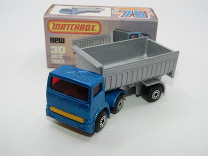 Matchbox Superfast No 30D Articulated Truck METALLIC BLUE YELLOW Grille