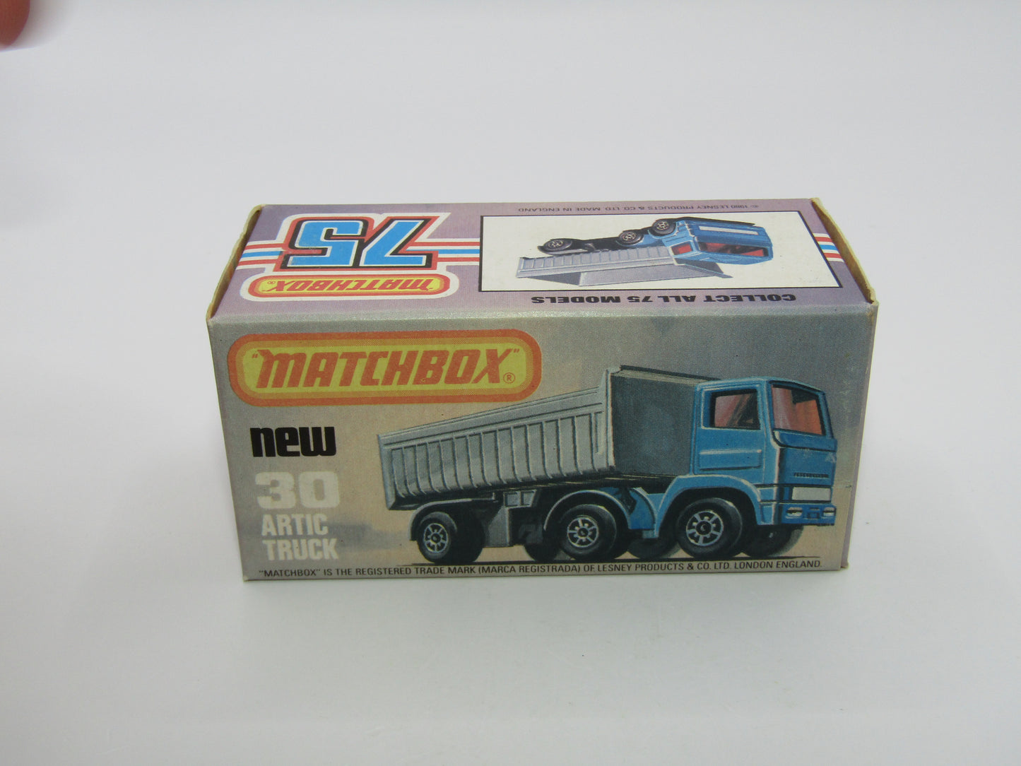 Matchbox Superfast No 30D Articulated Truck NO LEYLAND Cast AMBER Windows