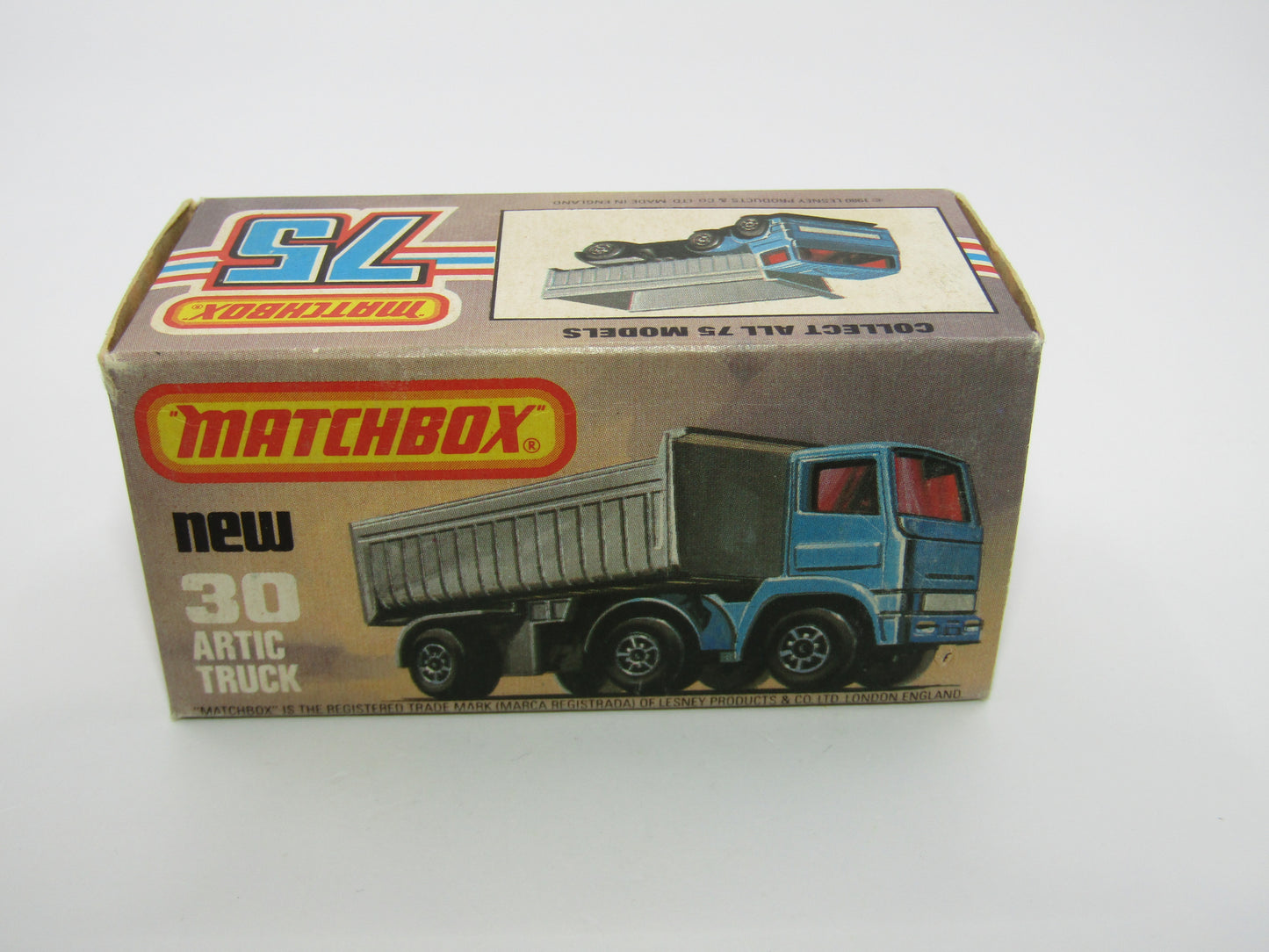 Matchbox Superfast No 30D Articulated Truck Met Blue YELLOW Grille International