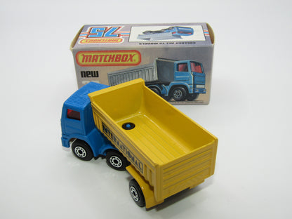 Matchbox Superfast No 30D Articulated Truck Blue White Grille International
