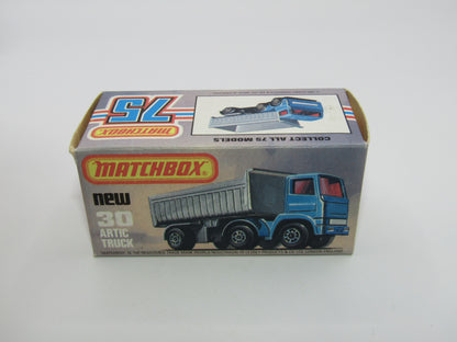 Matchbox Superfast No 30D Articulated Truck Blue White Grille International