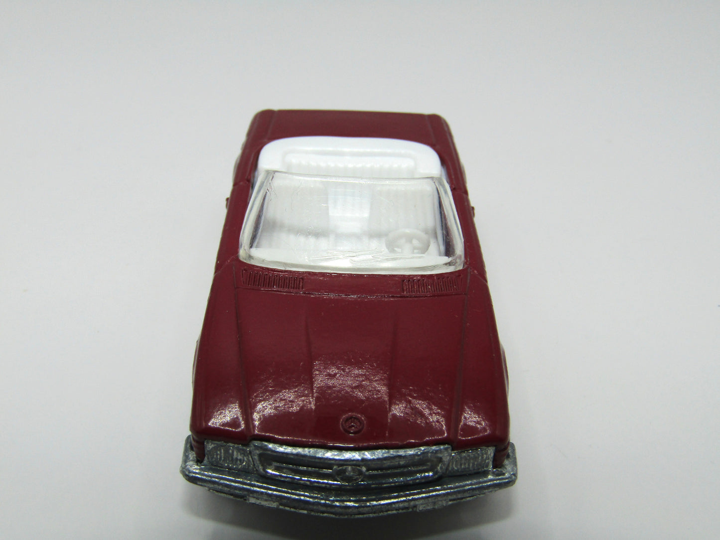 Matchbox Superfast 6B Mercedes 350SL Convertible Plum Unpainted Base
