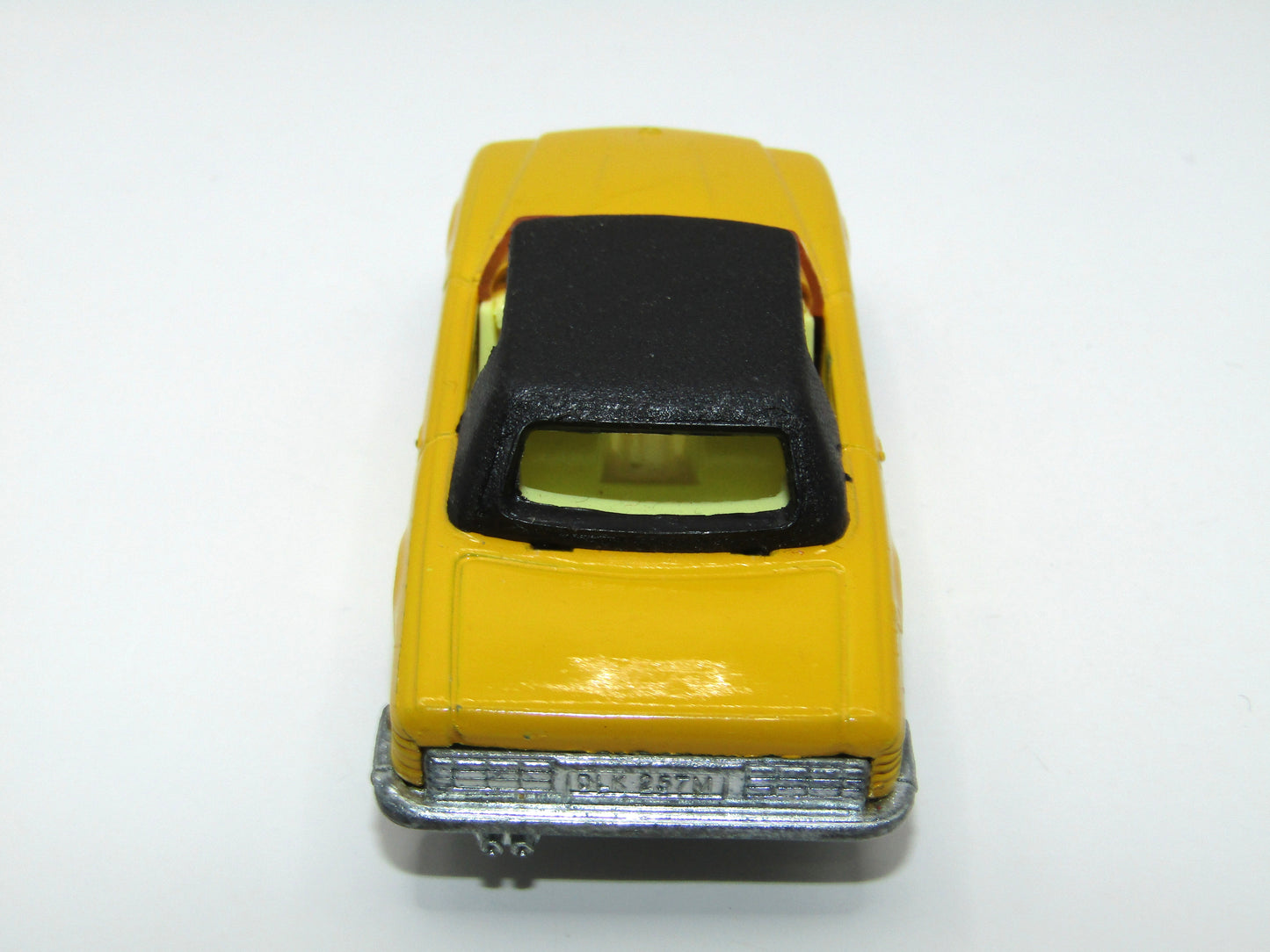 Matchbox Superfast 6B Mercedes 350SL LIGHT Yellow