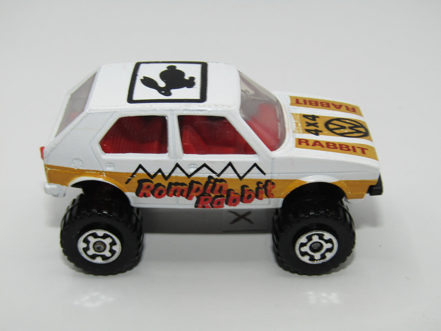 Matchbox Superfast 7D VW Golf Romping Rabbit, with Side Stripe