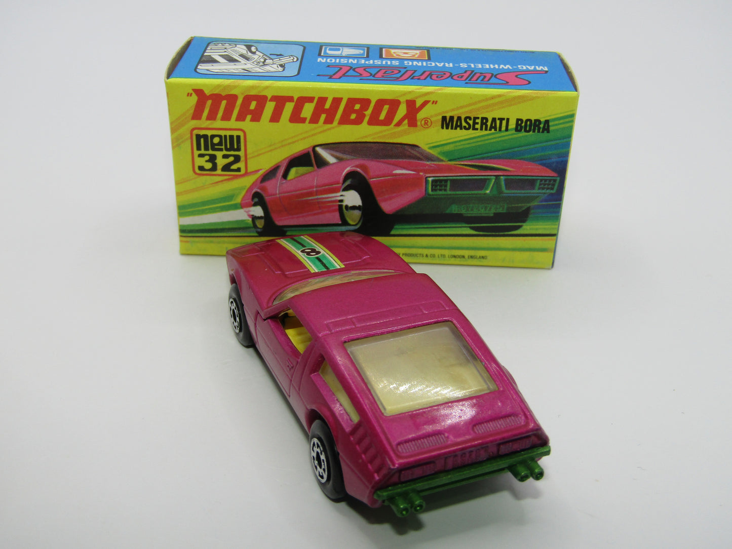 Matchbox Superfast No 32B Maserati Bora METALLIC GREEN base