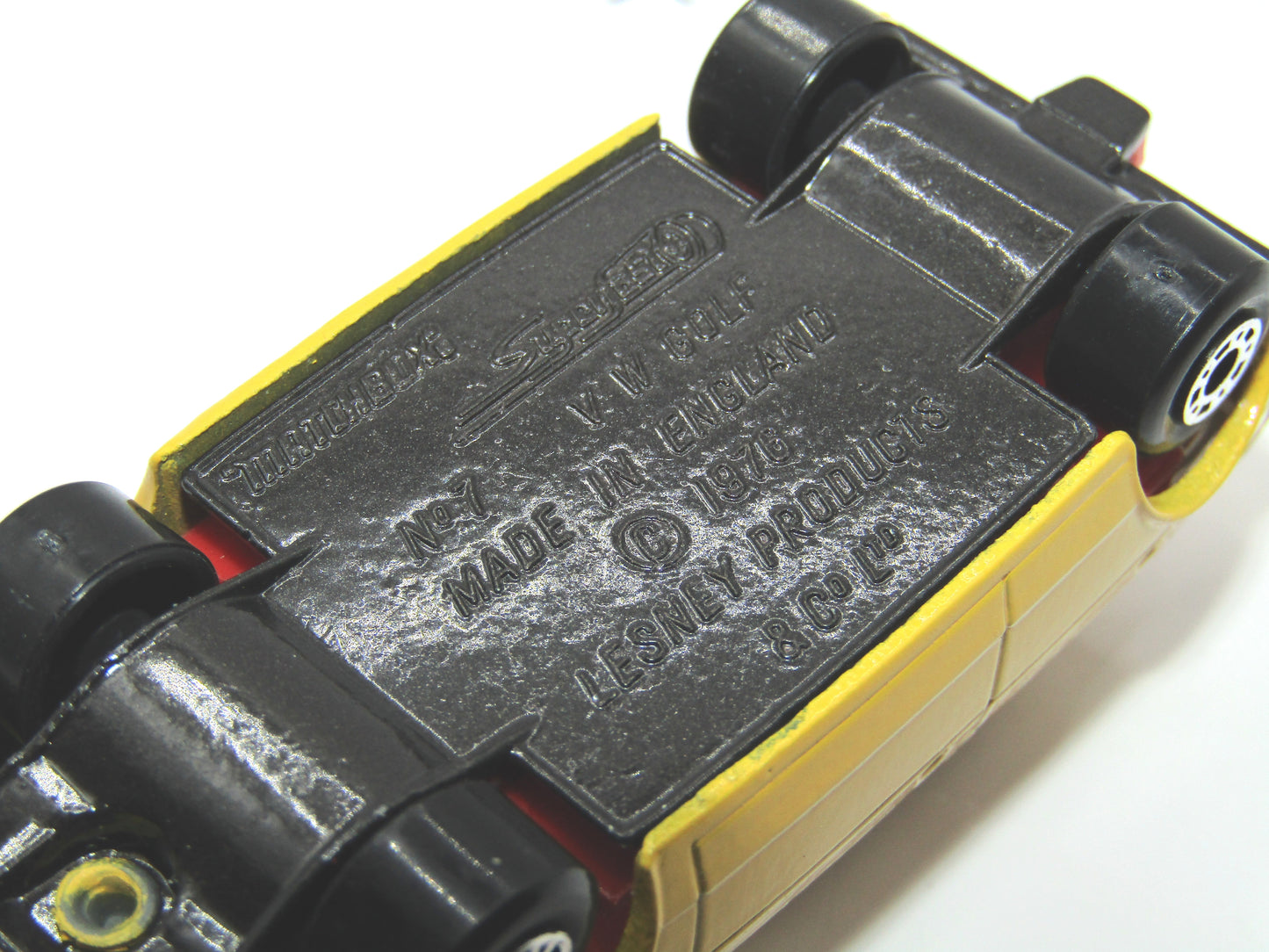 Matchbox Superfast 7C VW Golf Yellow CHARCOAL BROWN Base