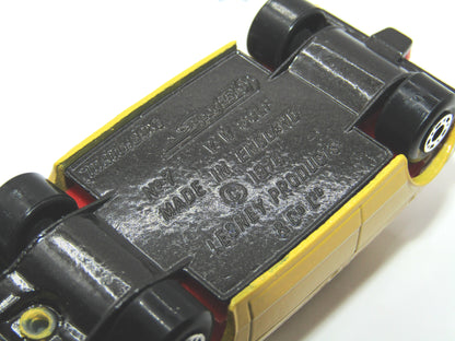 Matchbox Superfast 7C VW Golf Yellow CHARCOAL BROWN Base