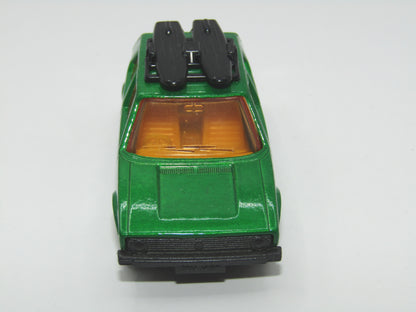 Matchbox Superfast 7C VW Golf Green GREY Base YELLOW Interior