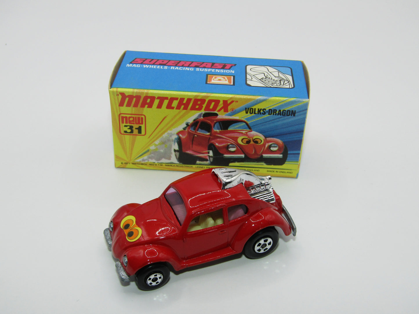 Matchbox Superfast 31B Volks-Dragon VERY DARK RED, Light Cream Interior